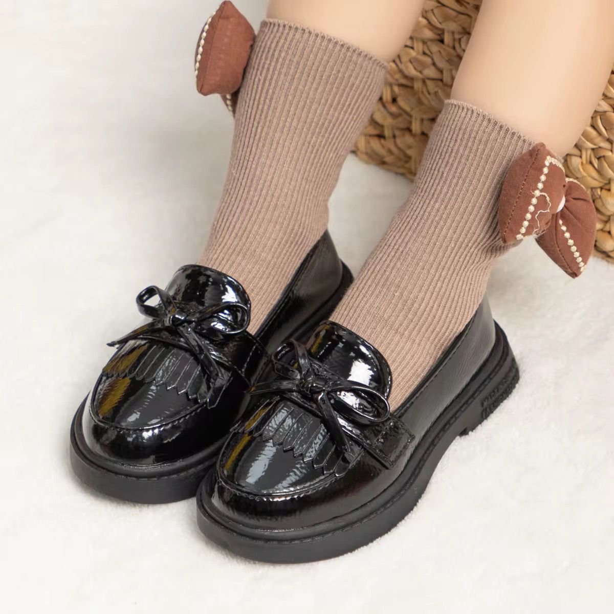 Chaussures mocassin habillées enfant – l’élégance qui fait la difference