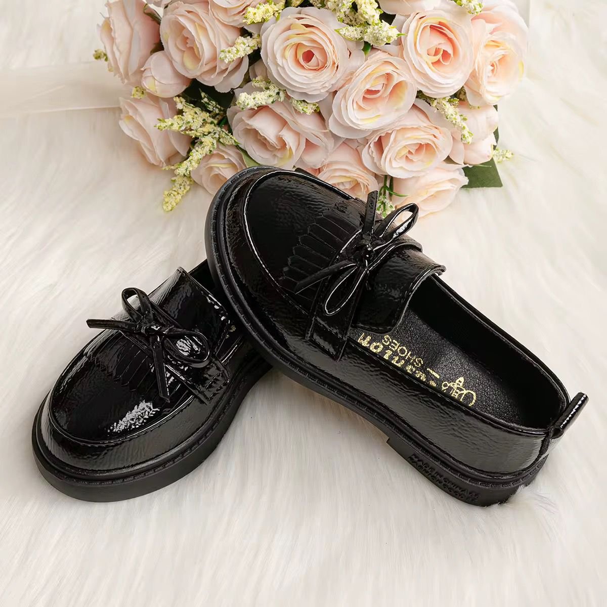 Chaussures mocassin habillées enfant – l’élégance qui fait la difference